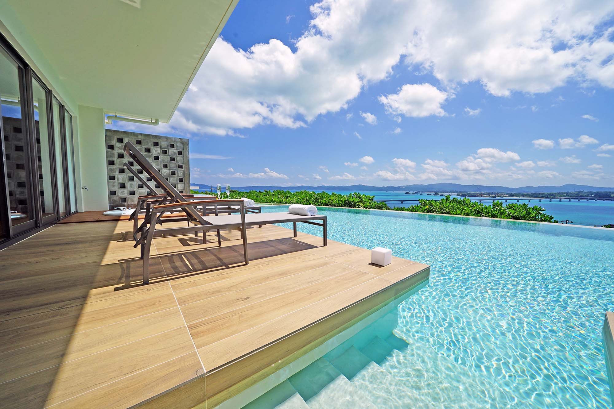 ロワジール テラス ＆ ヴィラズ 古宇利